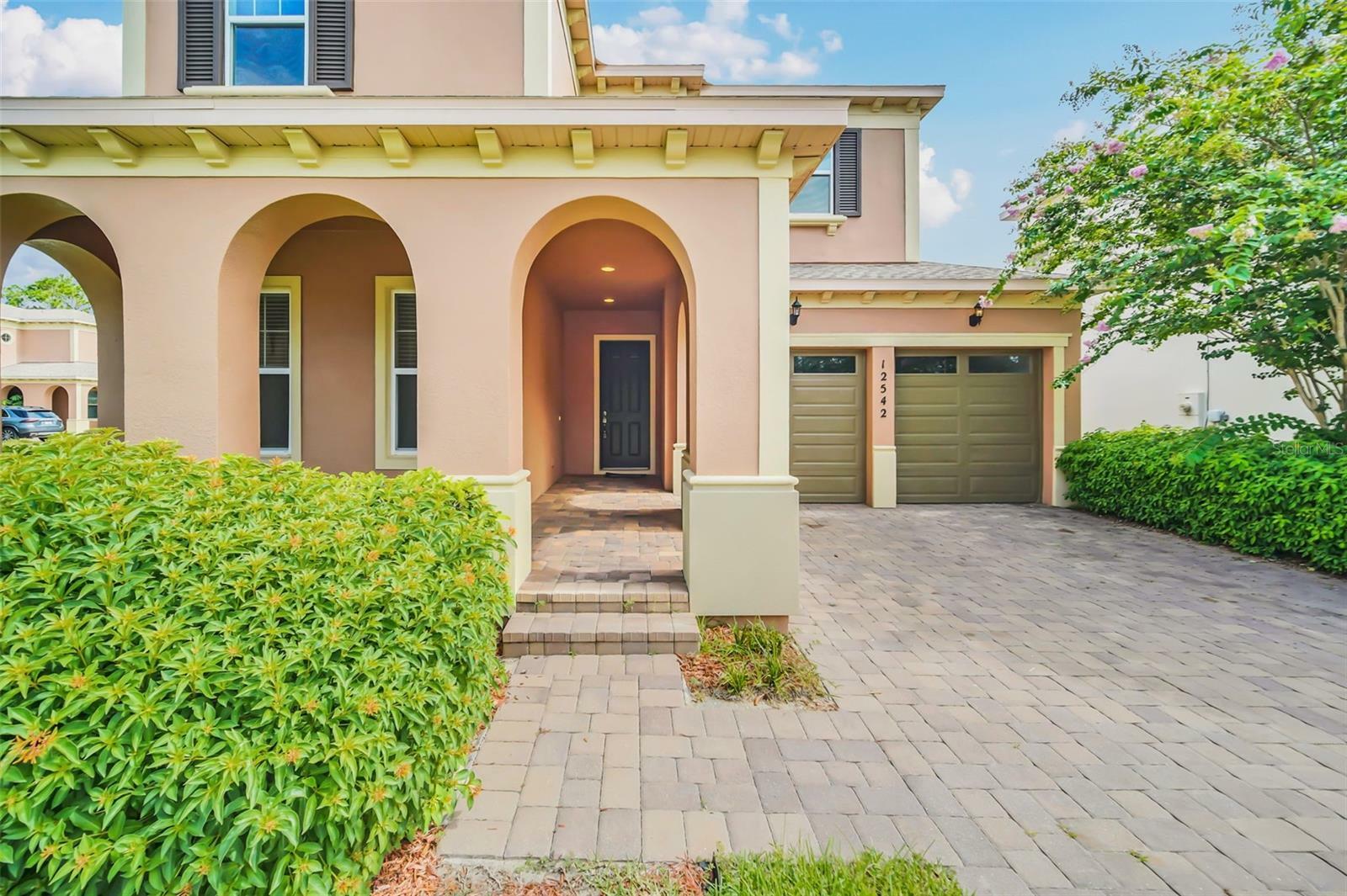 Property Photo:  12542 Climbing Vine Court  FL 34786 