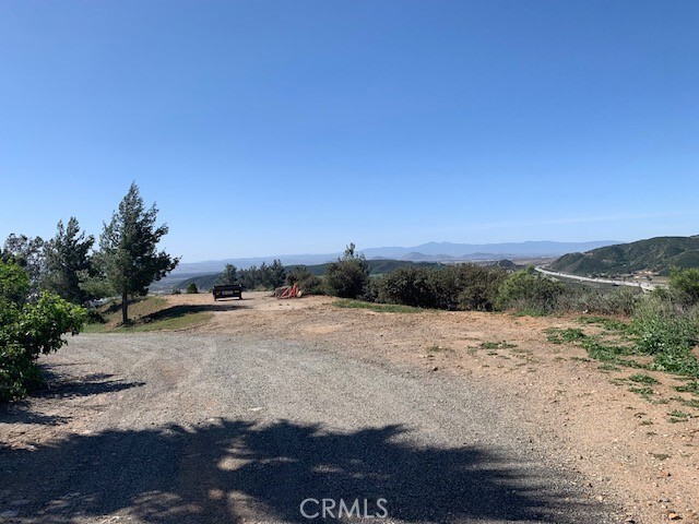 Property Photo:  1212 Knoll  CA 92407 