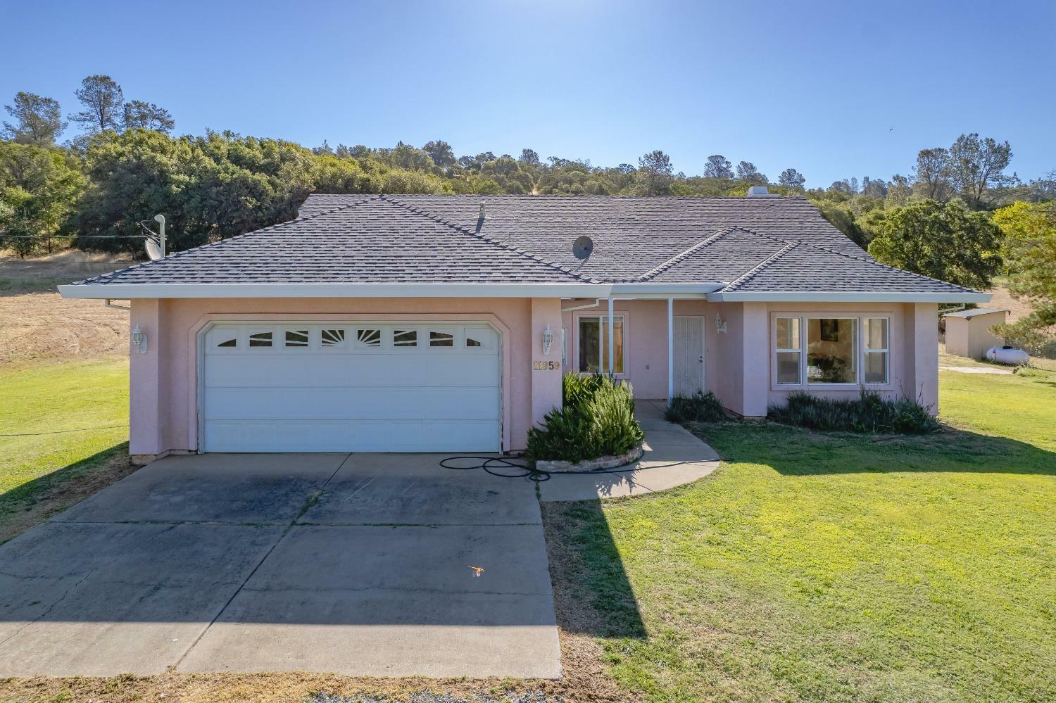 Property Photo:  11959 Shiloh Lane  CA 95918 