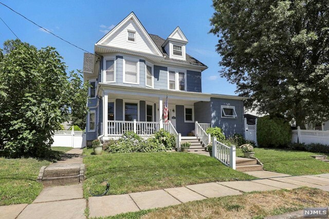 Property Photo:  69 Grand Place  NJ 07032 