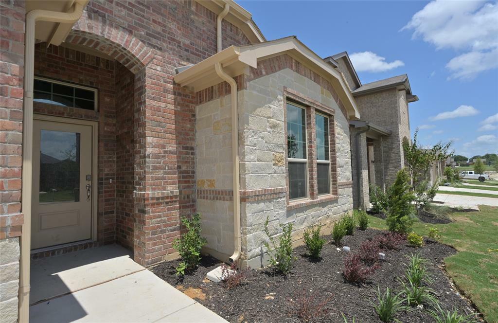 Property Photo:  1916 Legacy Drive  TX 76033 