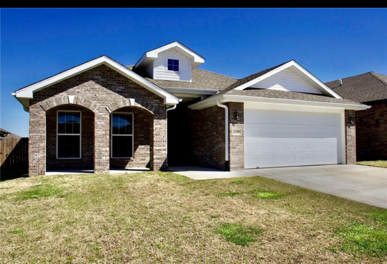 Property Photo: 6108 NW Hancock Street AR 72713