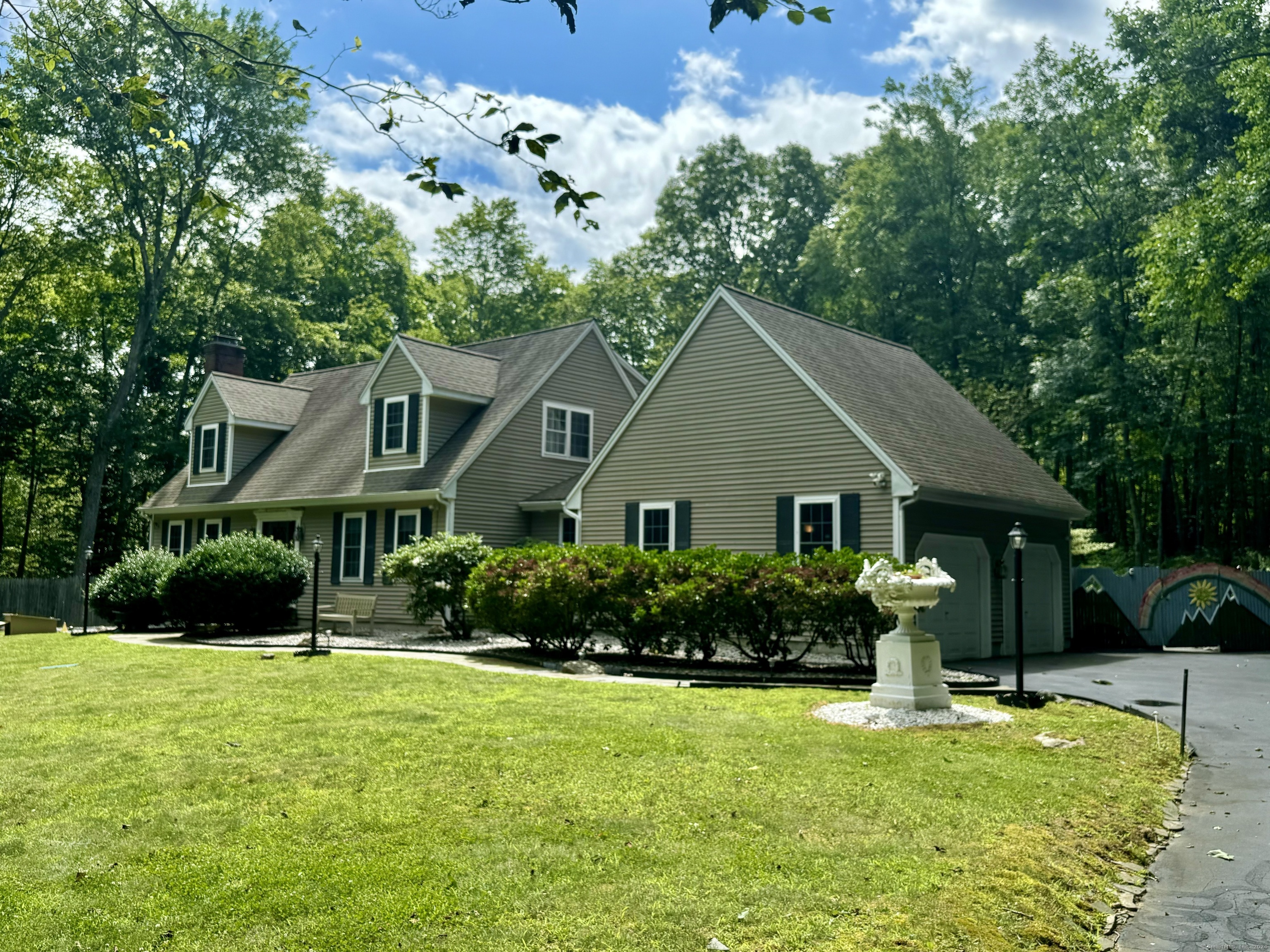 22 Whitewood Drive  East Haddam CT 06423 photo