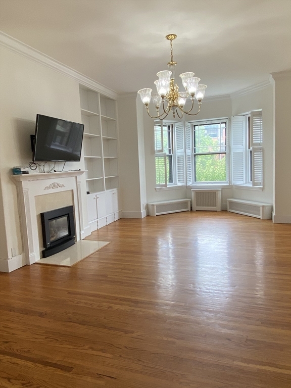 Property Photo:  242 Marlborough Street 5  MA 02116 