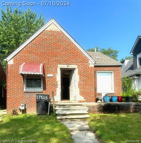 Property Photo:  19429 Spencer Street  MI 48234 