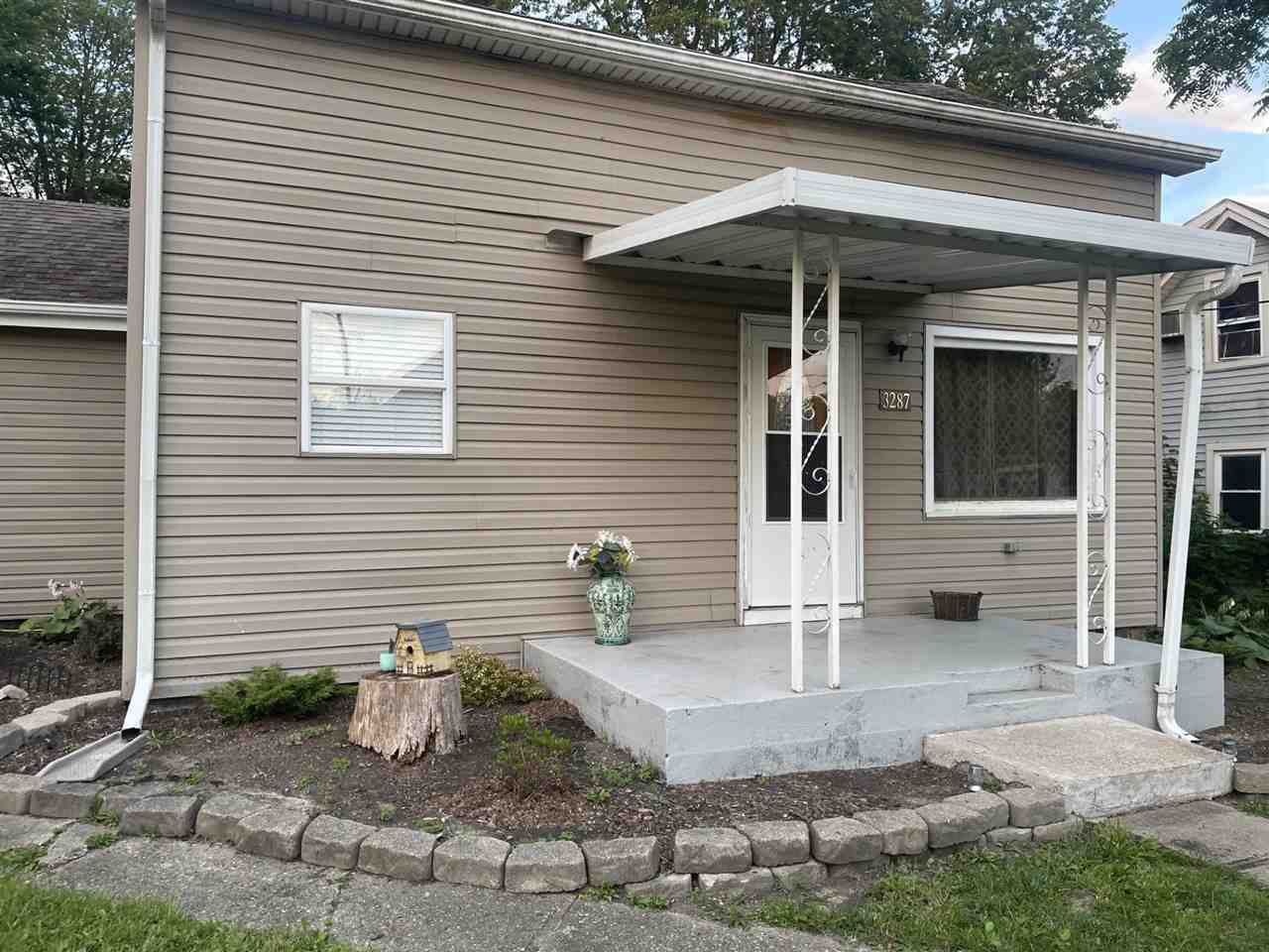 Property Photo:  3287 N Centerville Road  IN 47374 