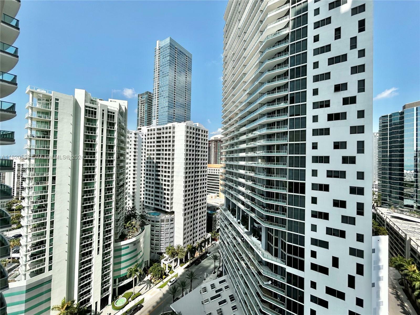 Property Photo:  1331 Brickell Bay Dr 2105  FL 33131 