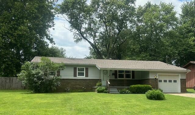 Property Photo:  451 S Laurel Avenue  MO 65802 