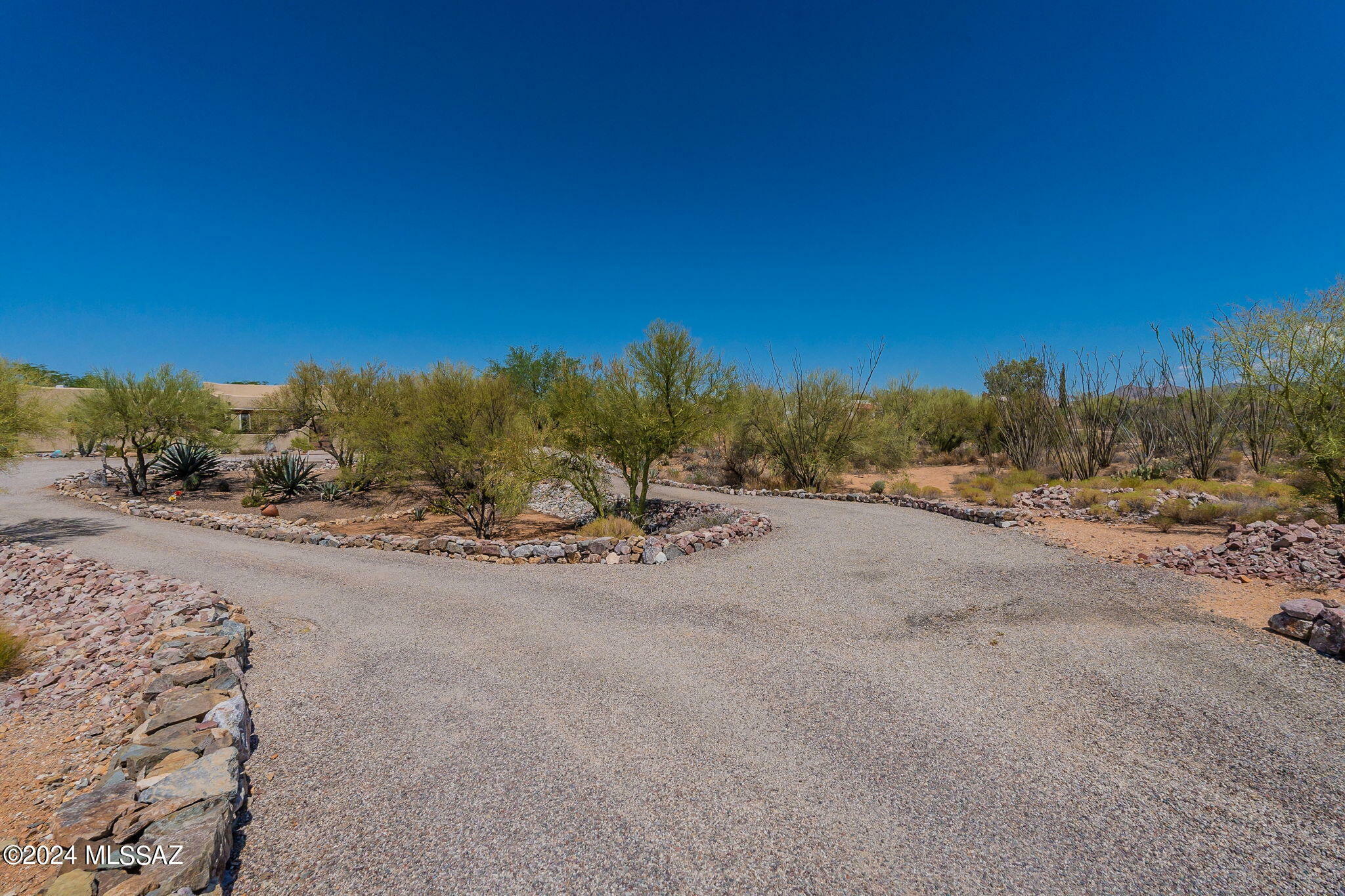 Property Photo:  16150 W Ridgemoor Avenue  AZ 85736 