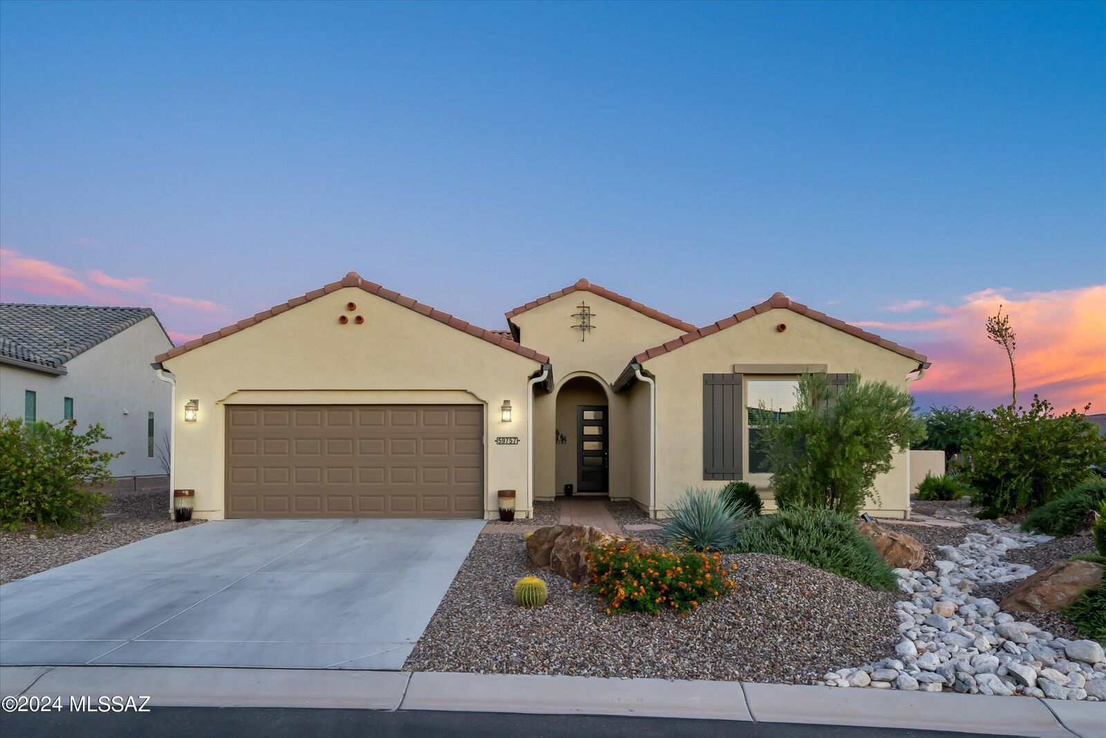 Property Photo: 59757 E Jacaranda Place AZ 85623