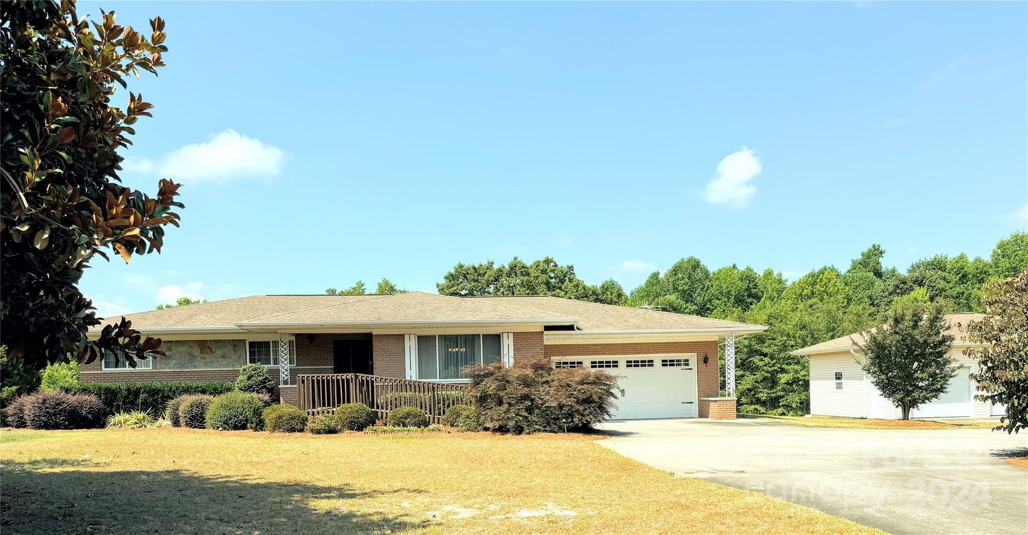 Property Photo:  325 Crowburk Road  SC 29728 