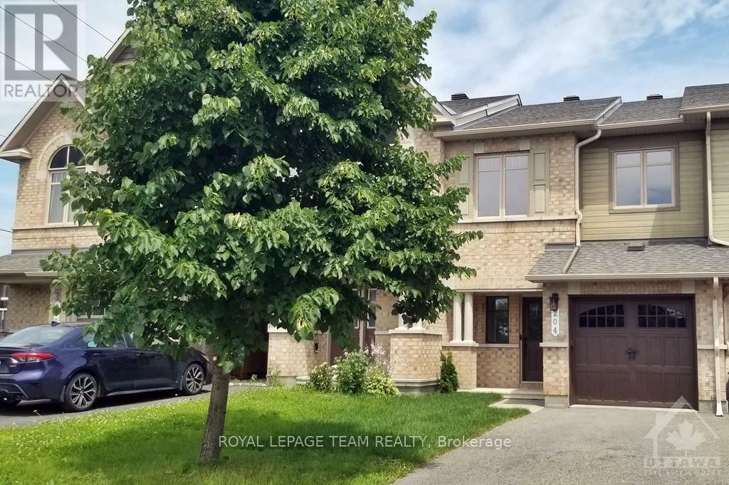 204 Garrity Crescent  Ottawa ON K2J 3T7 photo