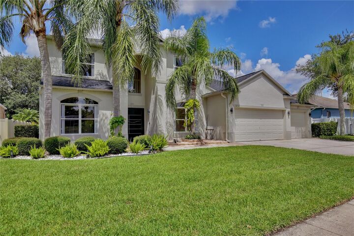 Property Photo:  324 Fieldstream Boulevard  FL 32825 