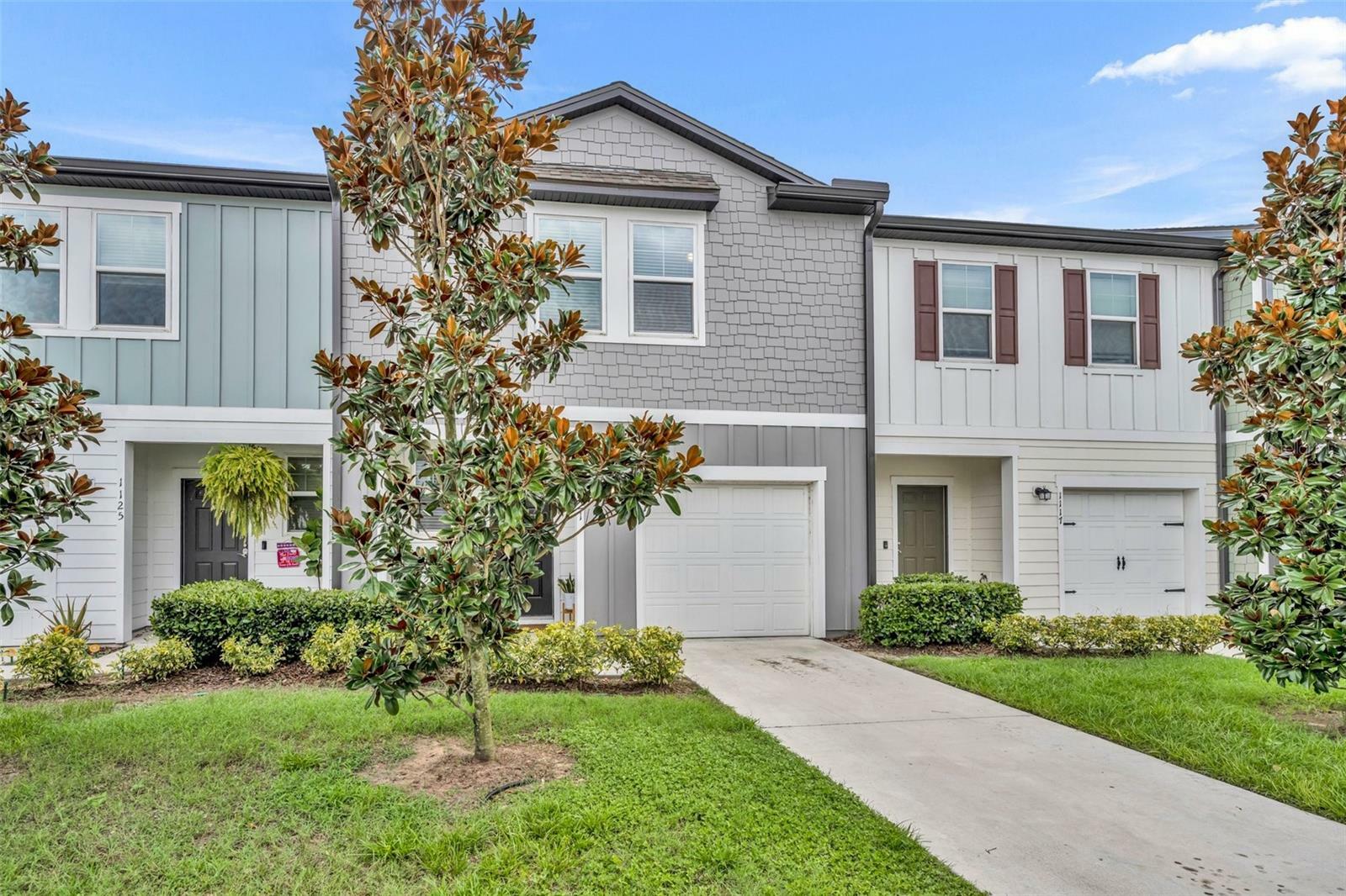 Property Photo:  1121 Merrill Street  FL 33837 