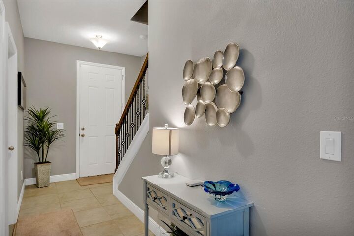 Property Photo:  111 Mayo Court  FL 32765 