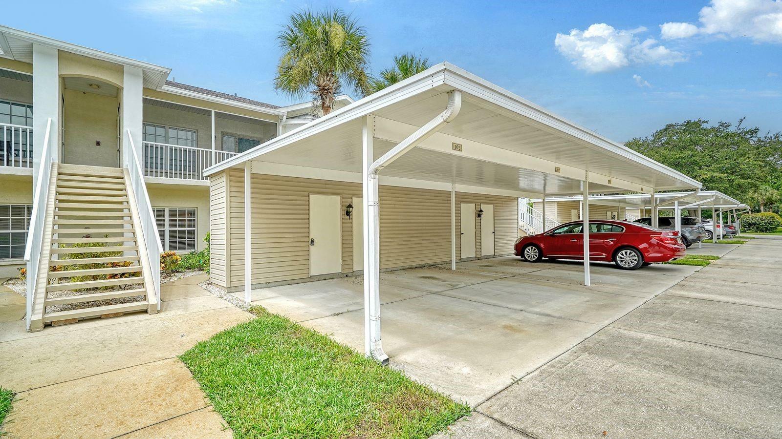 Property Photo:  410 Laurel Lake Drive 102  FL 34292 