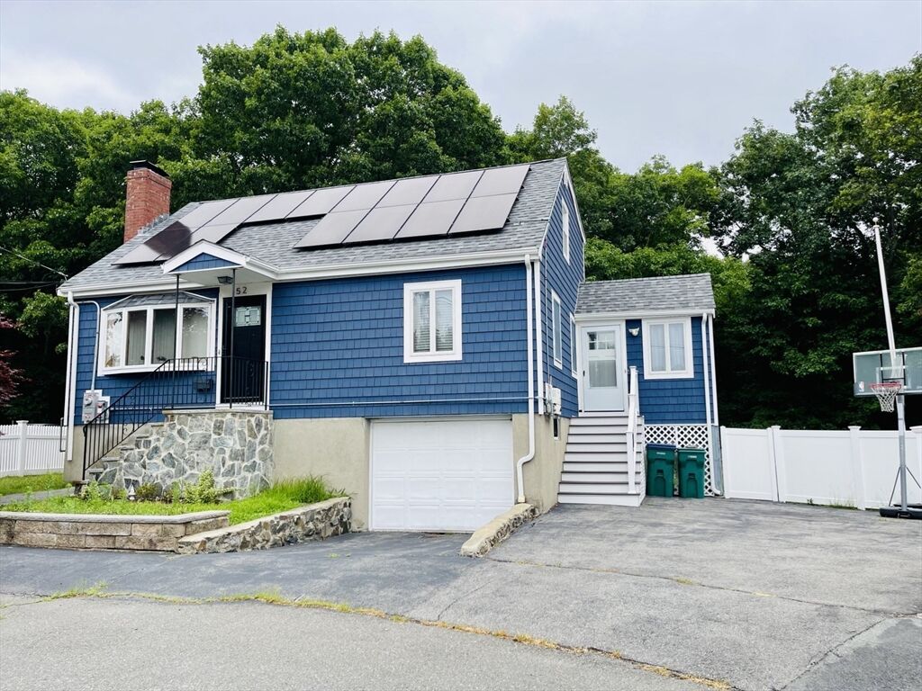 Property Photo: 52 Westview Rd MA 01902