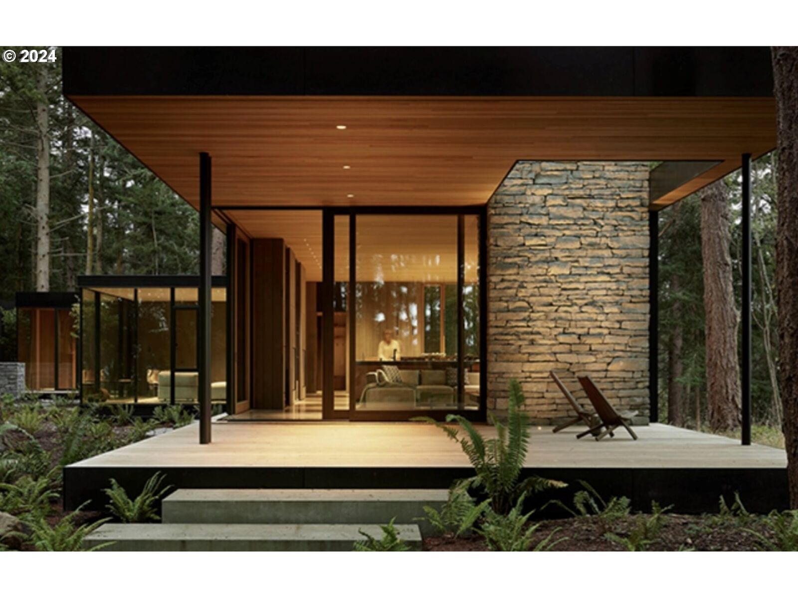 Property Photo: SW Chesapeak Ave OR 97239