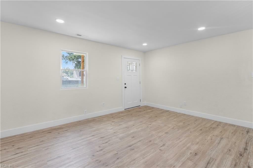 Property Photo:  428 San Antonio Boulevard  VA 23505 