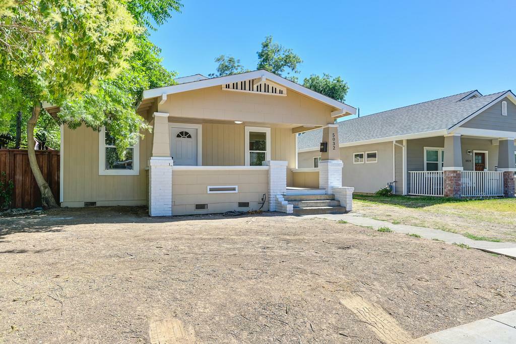 Property Photo:  5032 11th Avenue  CA 95820 