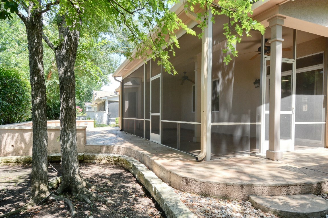 Property Photo:  113 Saddle Trail  TX 78633 