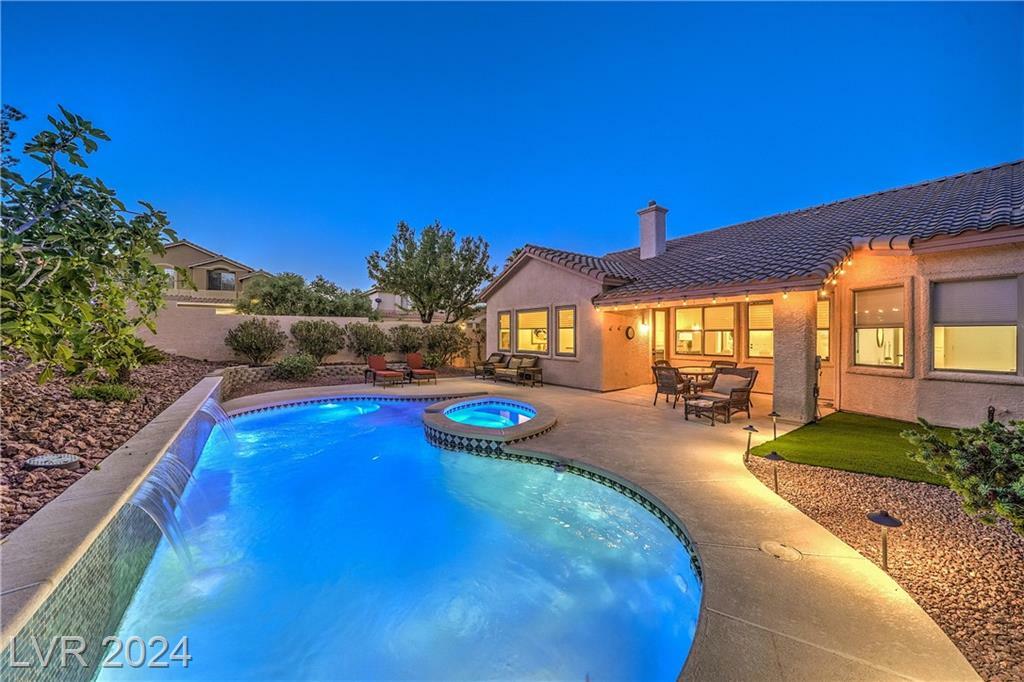 Property Photo:  1213 Corona Valley Street  NV 89144 