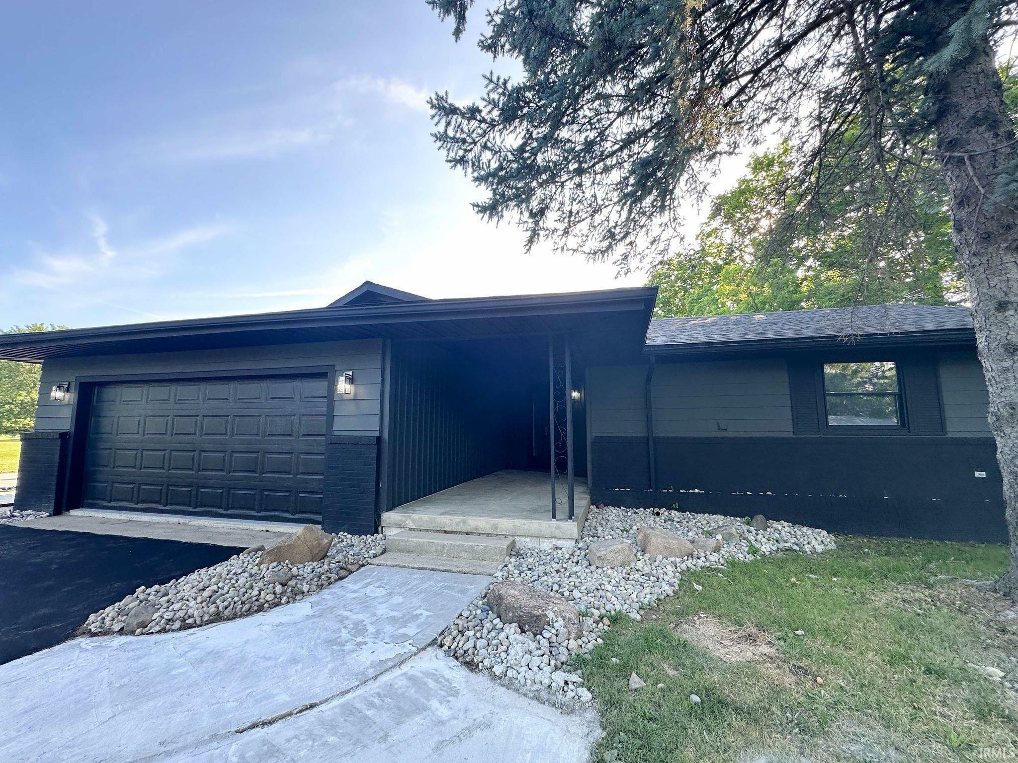 Property Photo: 622 N 200 W IN 46750