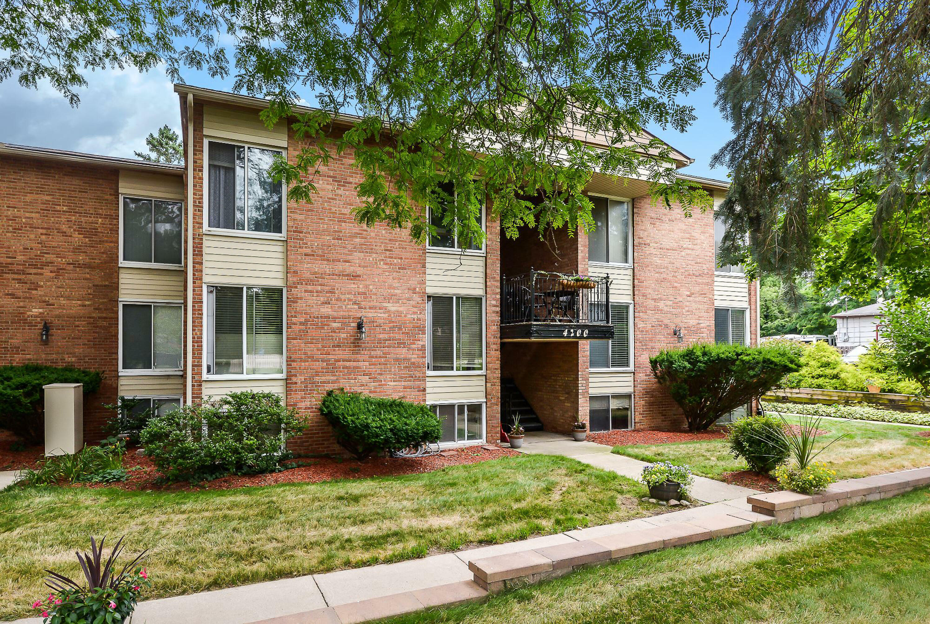 Property Photo:  4200 Packard Street  MI 48108 