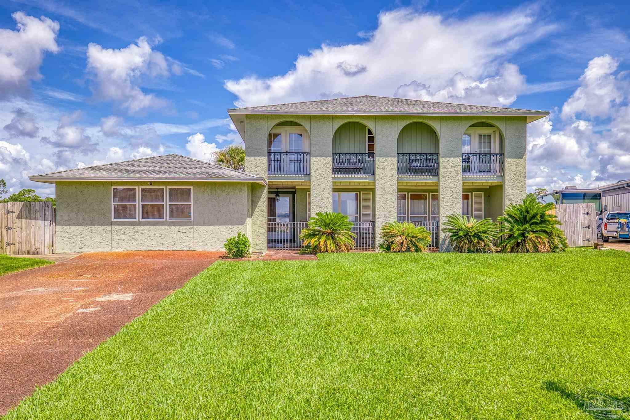 Property Photo:  5616 Grande Lagoon Ct  FL 32507 