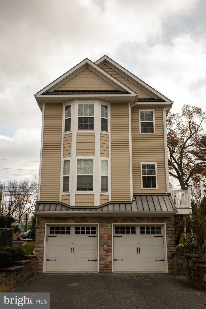 Property Photo: 833 N Jackson Street A PA 19063