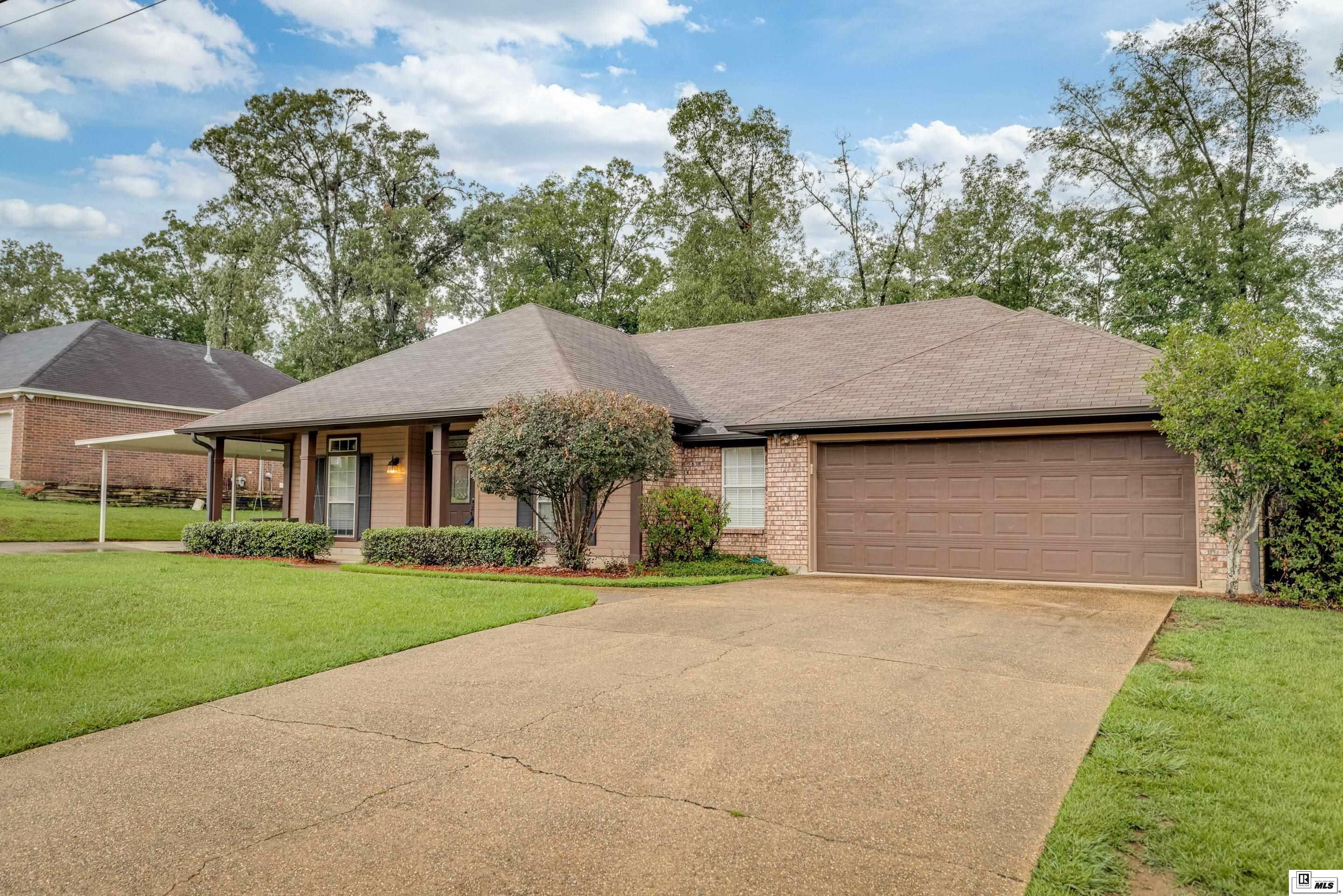 Property Photo:  104 Pin Oak Drive  LA 71292 