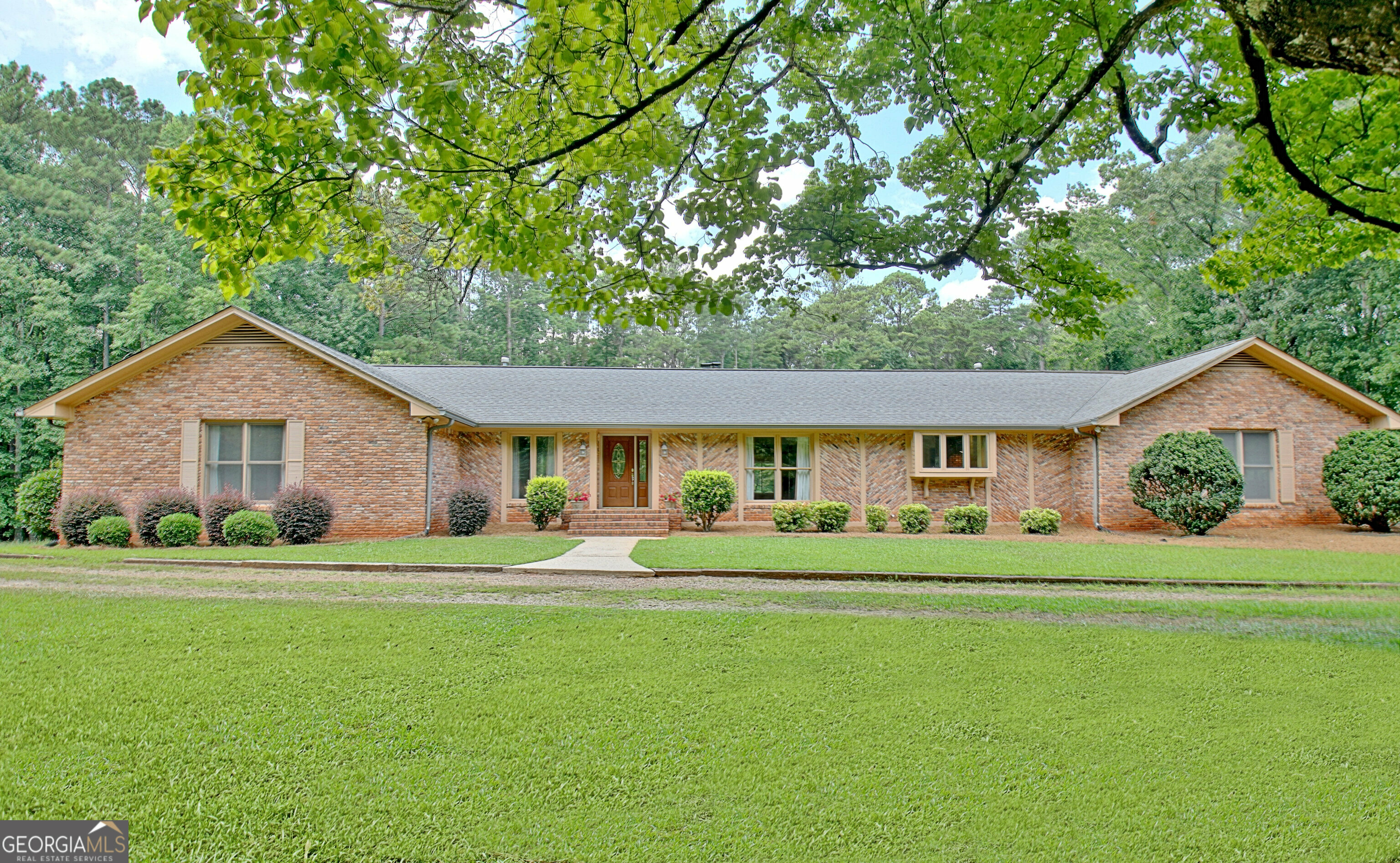 Property Photo:  487 Brogdon Road  GA 30214 