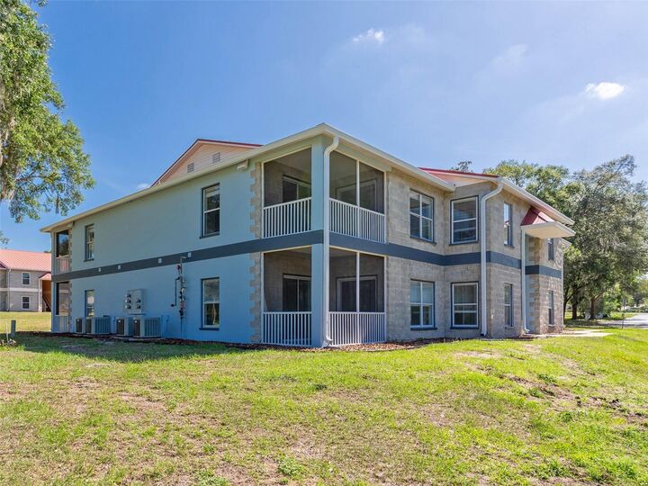 Property Photo: 36909 Value Cir 102 FL 33525