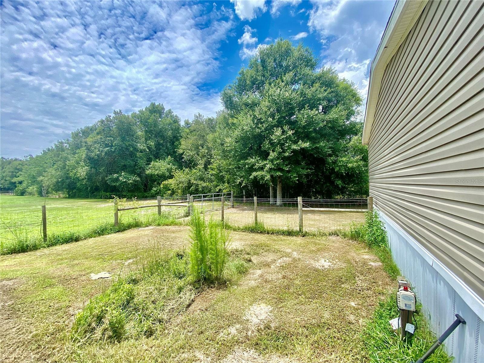 Property Photo:  15079 Brahma Road  FL 33868 