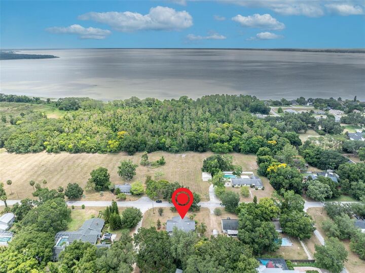 Property Photo: 305 Briley Ave FL 34760