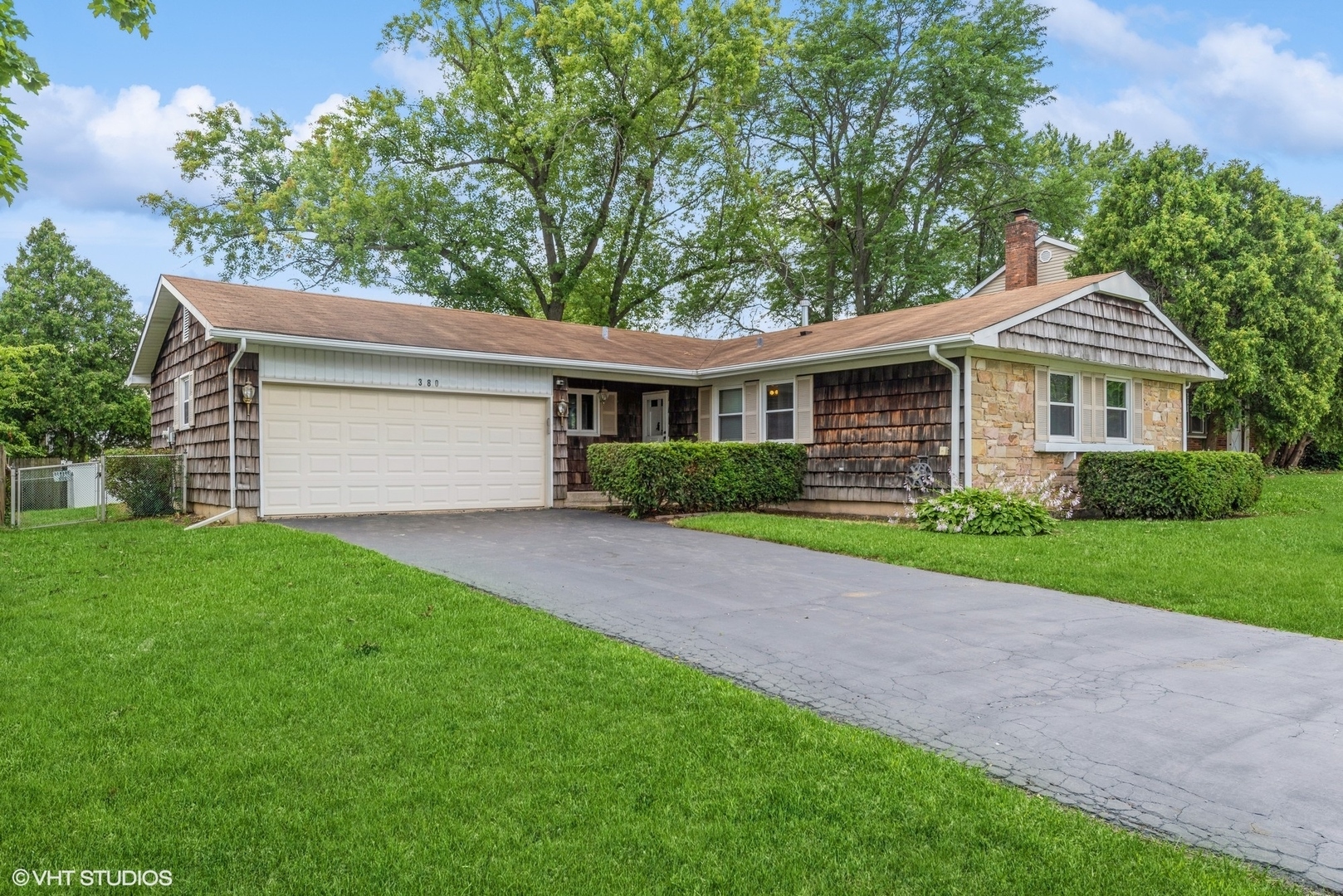 Property Photo:  380 Checker Drive  IL 60089 