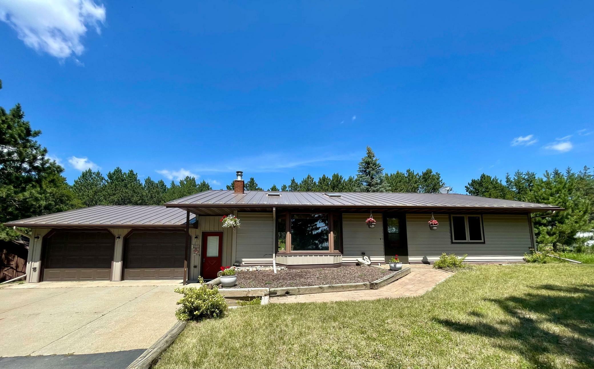 Property Photo:  3507 16th Street SW  MN 56601 