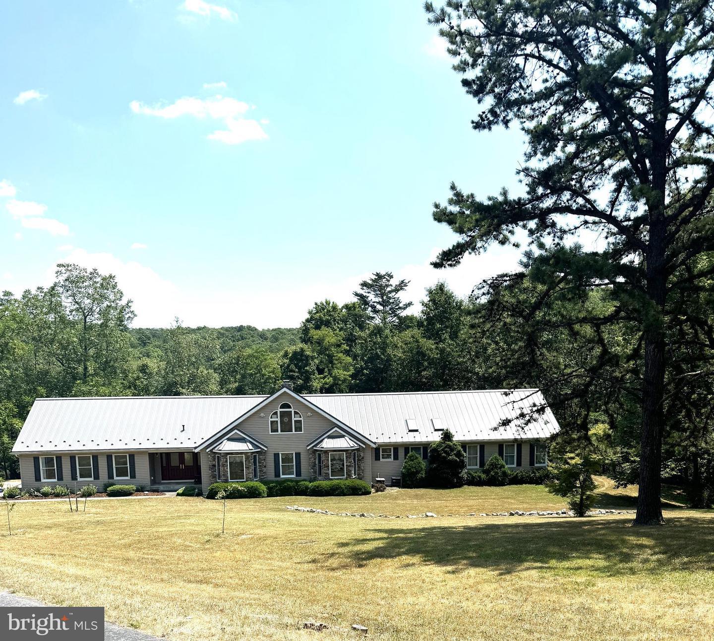 Property Photo: 1378 Frame Church Road PA 15537