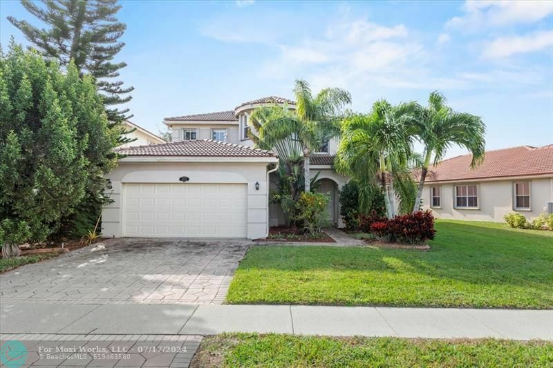 Property Photo:  10514 Galleria St  FL 33414 