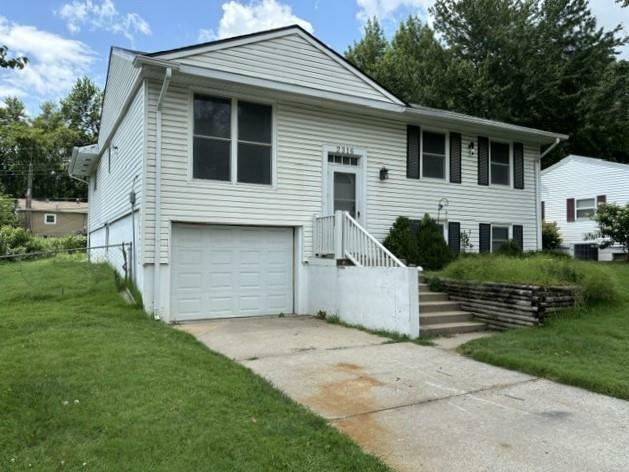Property Photo: 2316 Bittersweet Lane MO 64503