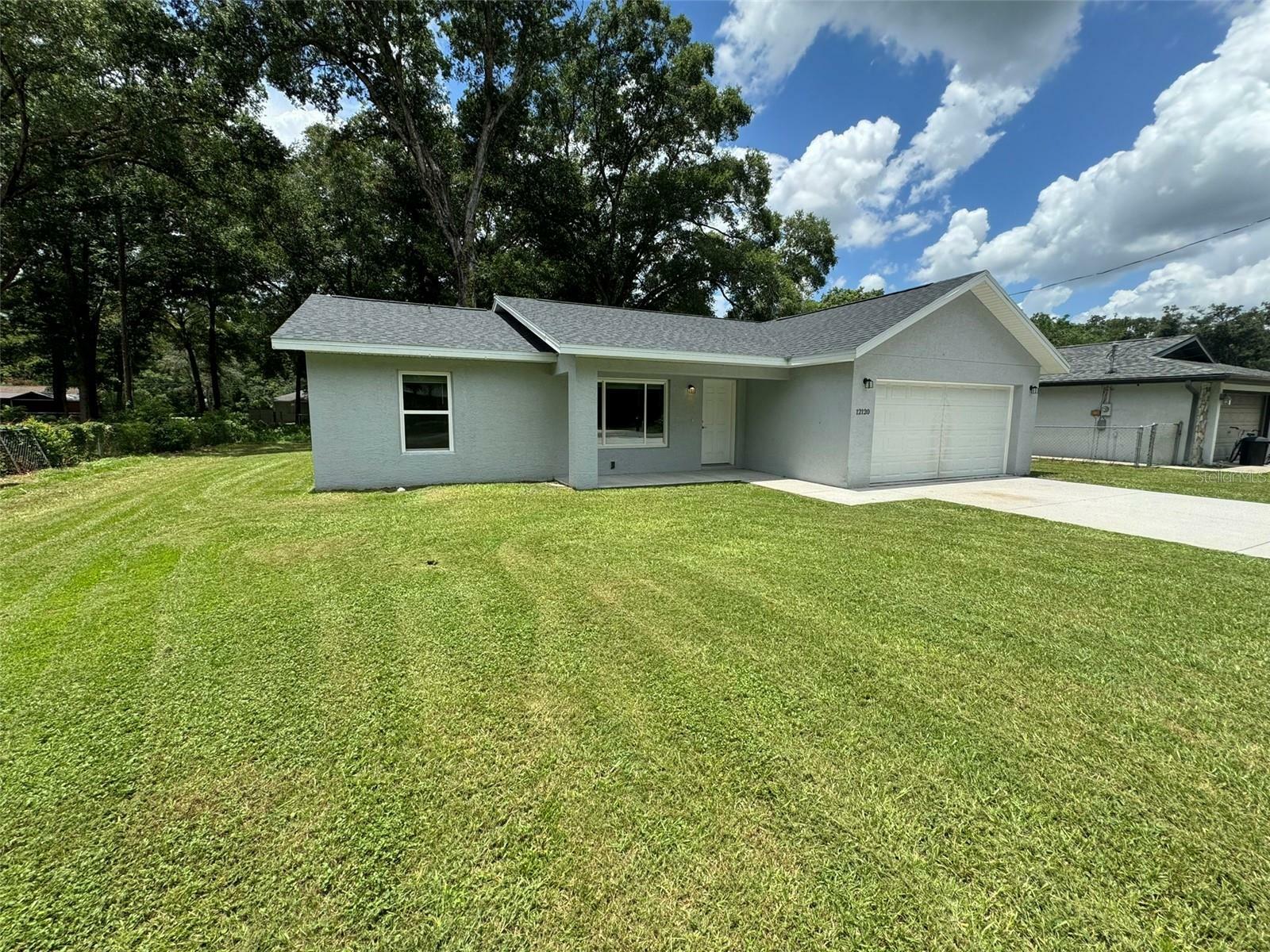 Property Photo:  12120 SE 72nd Terrace Road  FL 34420 