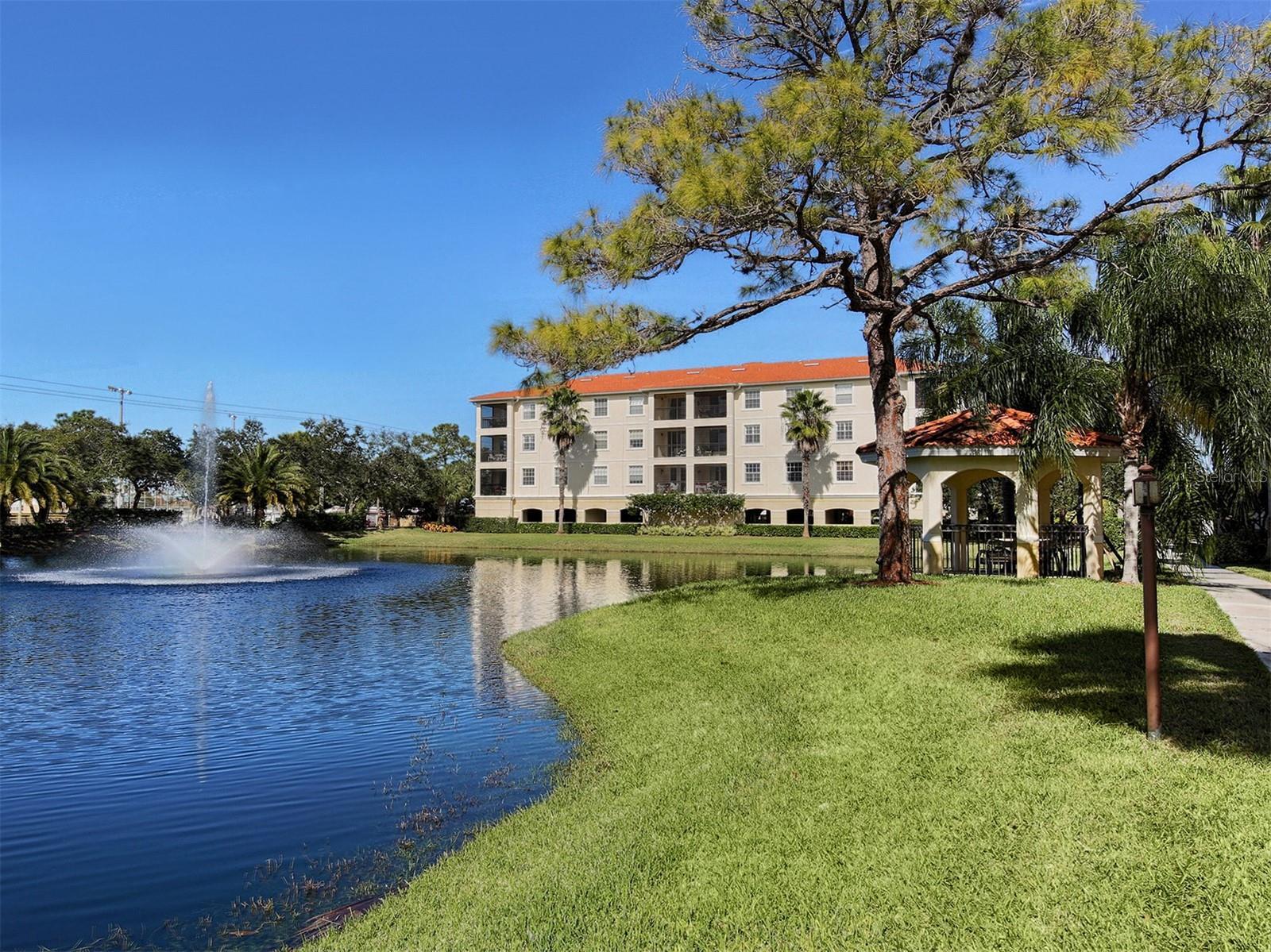 Property Photo: 920 Cooper Street 304 FL 34285