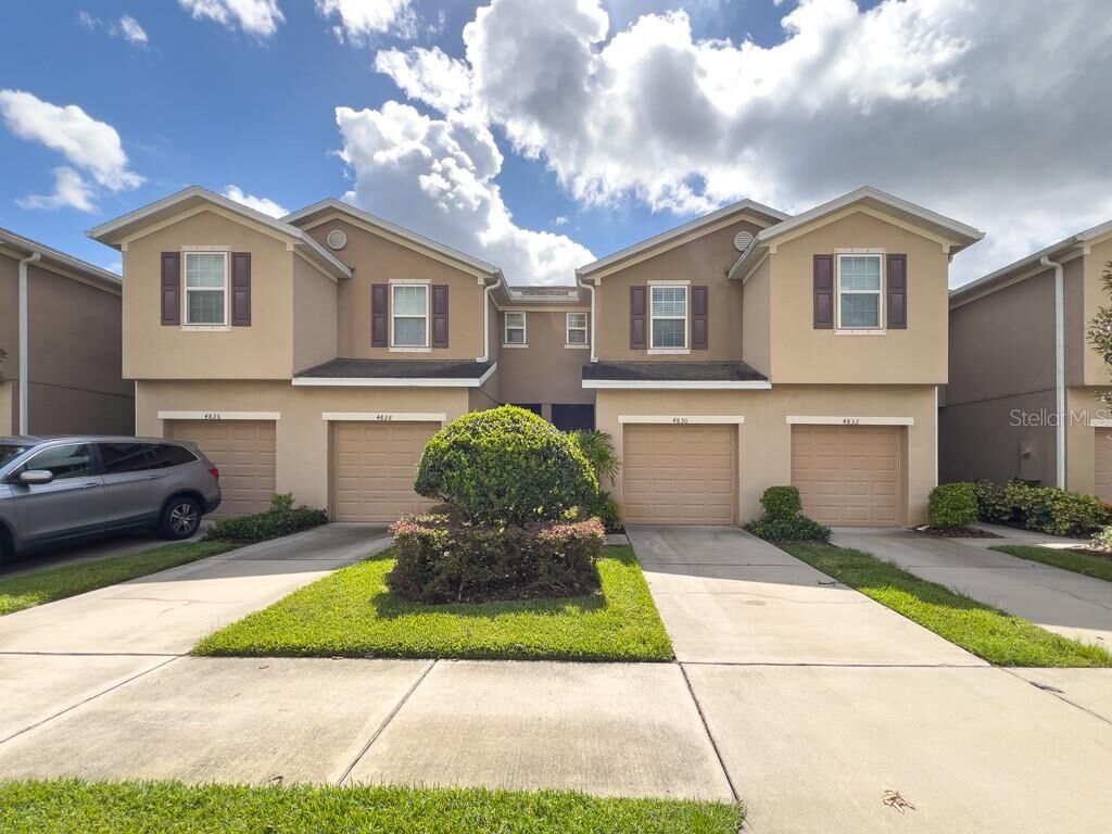 Property Photo: 4830 White Sanderling Court FL 33619