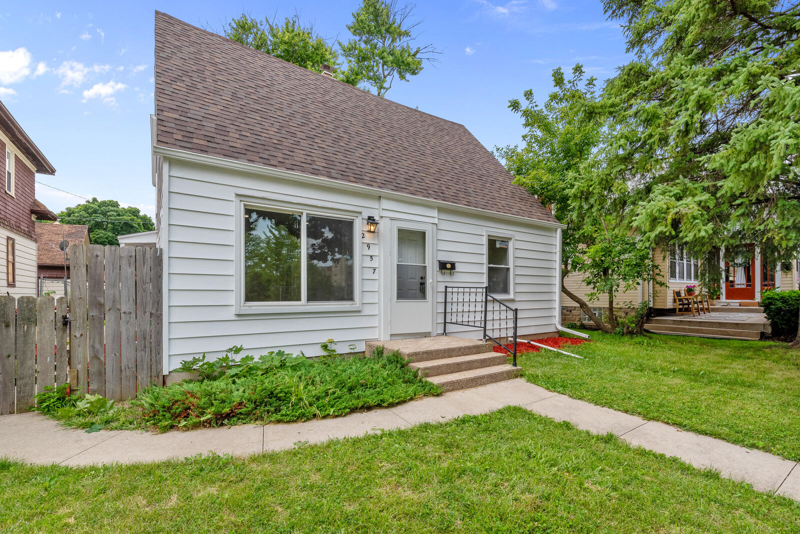Property Photo: 2957 N 52nd St WI 53210