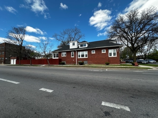 Property Photo:  7558 S King Drive  IL 60619 