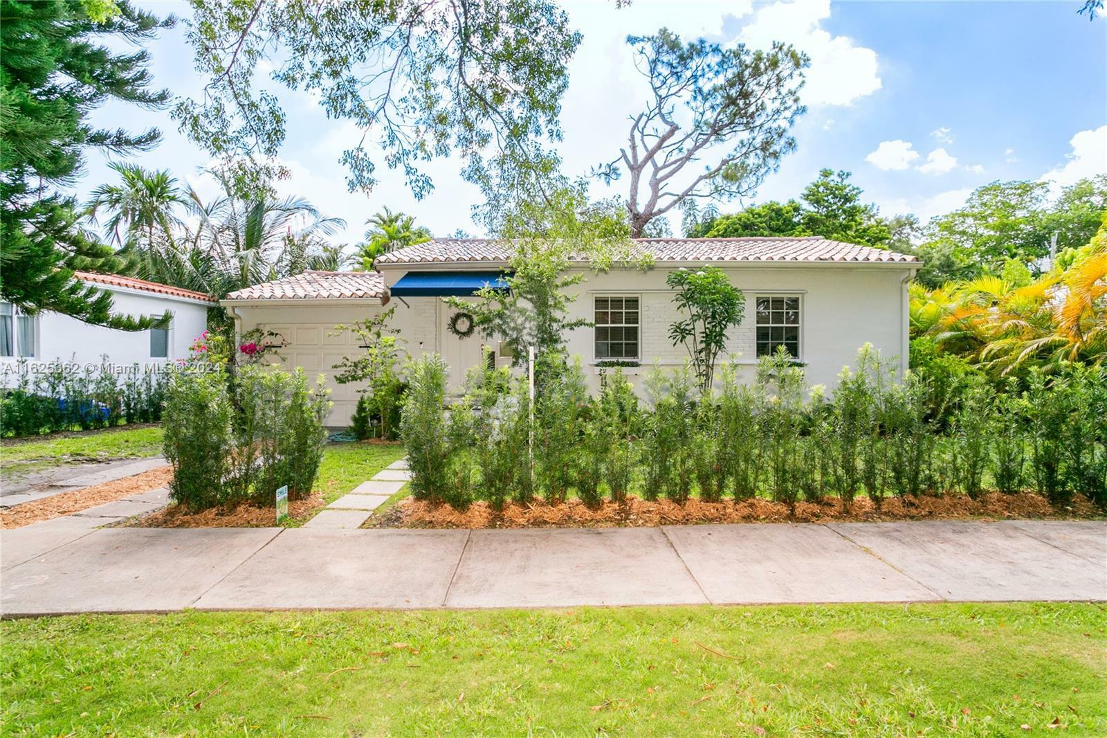 Property Photo:  841 Alberca St  FL 33134 