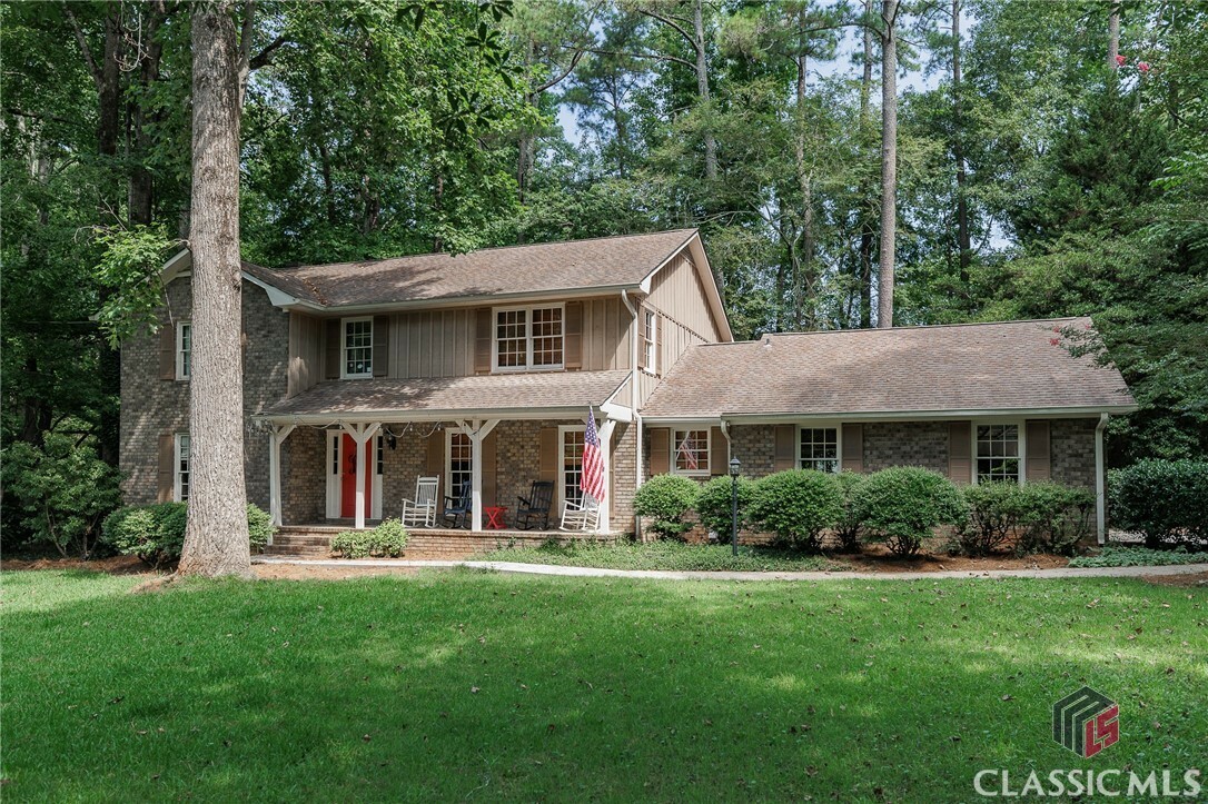 Property Photo:  209 Dunwoody Drive  GA 30605 