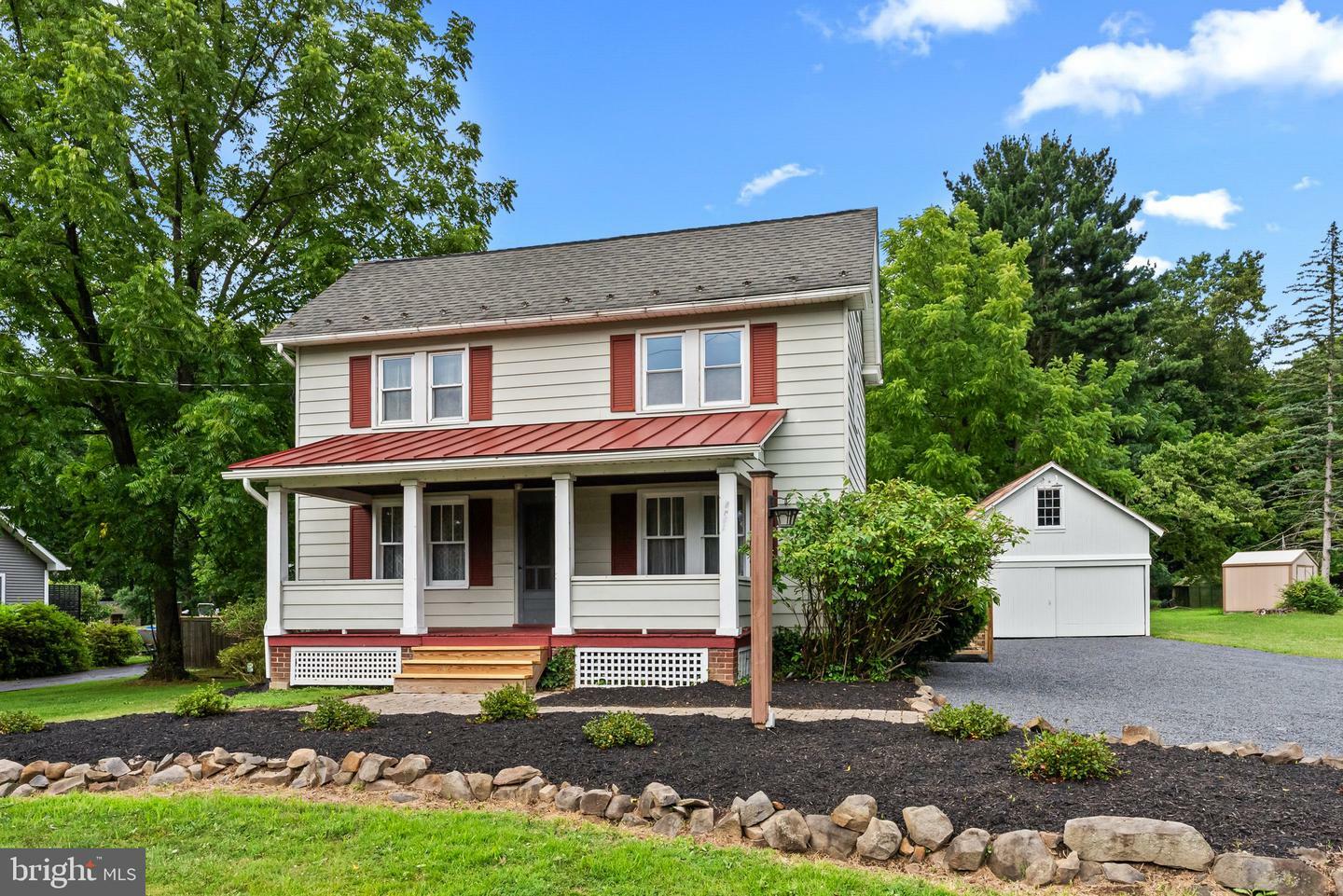 Property Photo: 1663 Chestnut Ridge Road PA 18972
