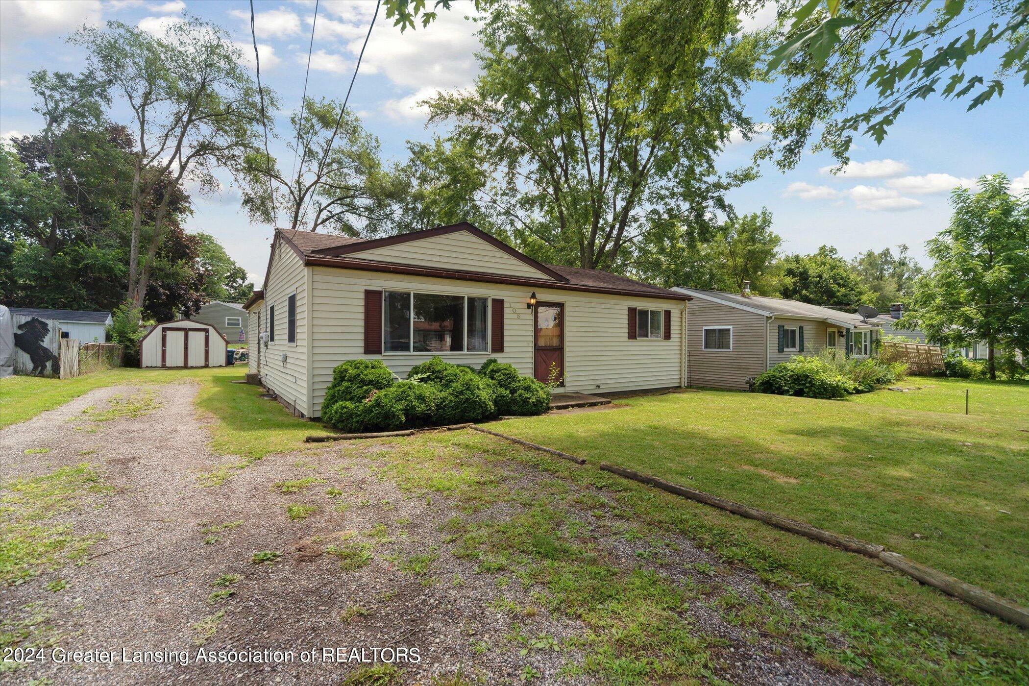 Property Photo:  105 Folk Street  MI 48876 