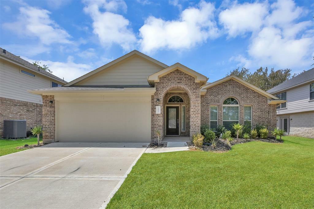 Property Photo: 13517 Raintree Drive TX 77356